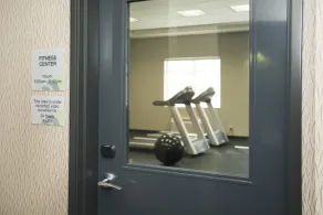 Wingate by Wyndham Calgary Airport - Salle de remise en forme