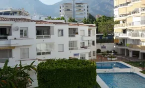 Marbella del Mar II Beachfront Family Home - EaW Homes - Piscina