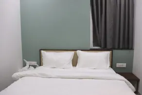 Sharman Suites - Room
