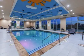 Holiday Inn - Amarillo East by IHG - Piscina