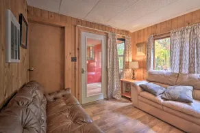 Near Raystown Lake! 3 Units at Urban Saddle Ranch - Parte interna