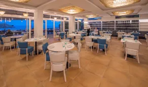Golden Mar Menuda - Restaurant
