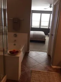 3BR Goodyear Home Pvt Pool Sleeps 8 - Bathroom