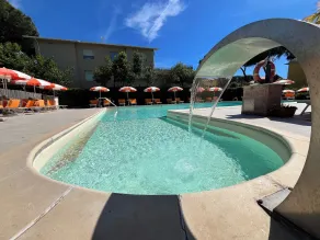 Residence Le Rose - Piscina
