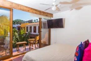 Casa Lotería -Pueblito Sayulita- Colorful, Family and Relax Experience with Private Parking and Pool - Chambre