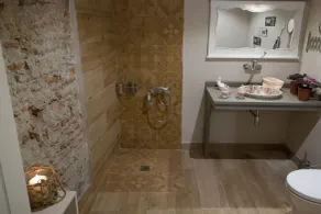 Apartamentos Luna Suites Palacio Almagra - Salle de bain