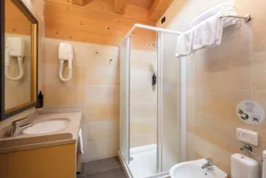 Hotel Garni Pegrà - Bathroom