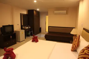Naiyang Seaview Place Resort - Room