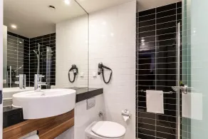 Premier Inn Frankfurt City Centre - Salle de bain