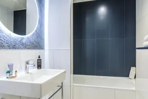 Hôtel Franklin Montreuil - Salle de bain