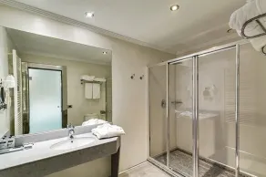 Zouk Hotel - Salle de bain