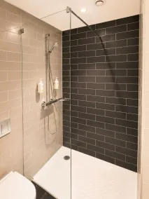 Holiday Inn Express Munich Airport - Erding by IHG - Bathroom
