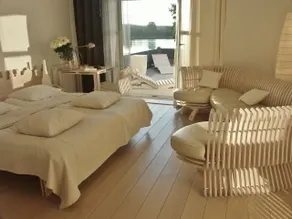 Galery69 - Room