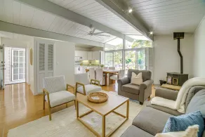 Waterfront Lakeport Vacation Rental w/ Boat Dock! - Interiør