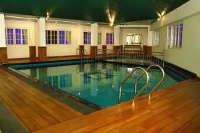 Araliya Green Hills - Where Historic Charm Mingles with Natural Beauty - Piscine
