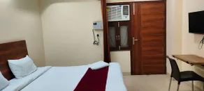 Green Vista Stays Medanta Medicity - Chambre