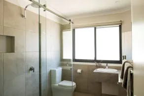 Central Deborah Motel - Bathroom
