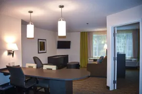 Candlewood Suites Columbus-Northeast by IHG - Chambre