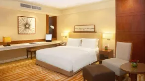 New Coast Hotel Manila - Zimmer