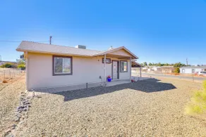 4 Mi to Arcosanti: Dark Sky Retreat in Mayer! - Innvendig