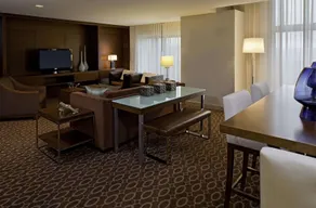 Hyatt Regency O'Hare Chicago - Room
