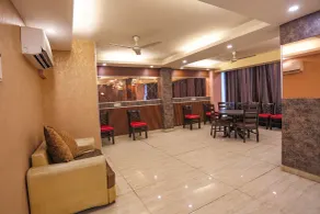 Fabexpress The Paradise - Restaurant