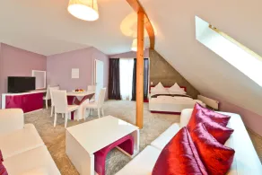 Empress Boutique Hotel - Room