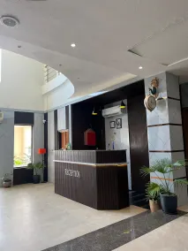 Hotel Vasu International - Reception