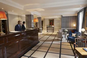 Dukes London - Recepción