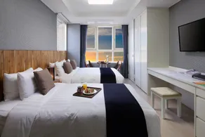 Ever 8 Family Hotel - Habitación