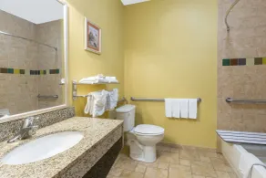 Hawthorn Extended Stay by Wyndham Corpus Christi Padre Isle - Salle de bain