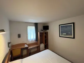 Brit Hotel Essentiel Millau - Chambre