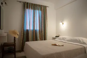 Aphrodite Hotel & Apartments - Chambre