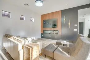 Pool Access & Private Patio: Litchfield Park Home - Interiör