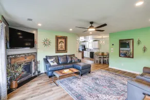 Explore Tupelo & Natchez Trace! Southern Getaway - Interior