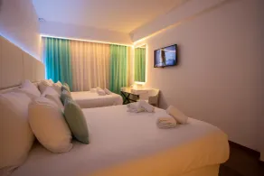Hotel Napa Suites (Adults Only) - Zimmer