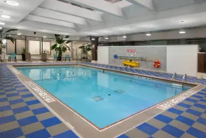 Crowne Plaza Kitchener-Waterloo by IHG - Basseng