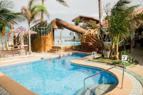 Marick Beach Resort - Pool