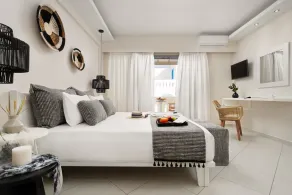 Ormos Holiday Studios - Chambre