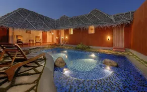 Evolve Back Kabini - Piscina