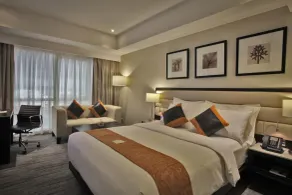 Limketkai Luxe Hotel - Værelse