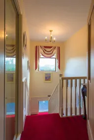 Aisleigh Guest House - Entrada interior