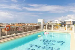 Nice Centre Hotel - Pool