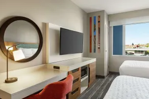 Hampton Inn & Suites San Mateo-San Francisco Airport - Chambre