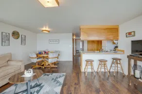 NYA Oceanfront Smith River Cabin w / Deck & Views! - Interiör