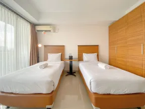 The Elite Enclave Studio at Beverly Dago Apartment By Travelio - Habitación