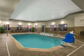 La Quinta Inn & Suites by Wyndham Loveland Estes Park - Piscine