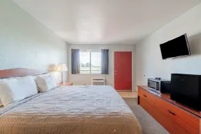 Capital O Aurora Inn Monett US 60 - Værelse