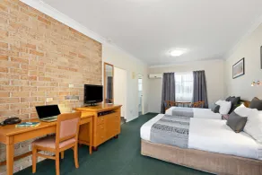 Coopers Colonial Motel - Habitación
