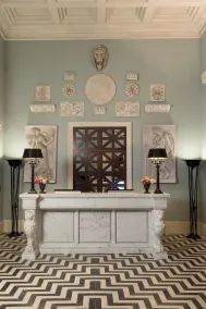 Rocco Forte Hotel De La Ville - Concierge-skranke